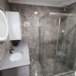 Rose Apartman *