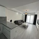 Rose Apartman *